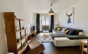 Epicea, Bel Appartement Avec Balcon Au Centre Ville